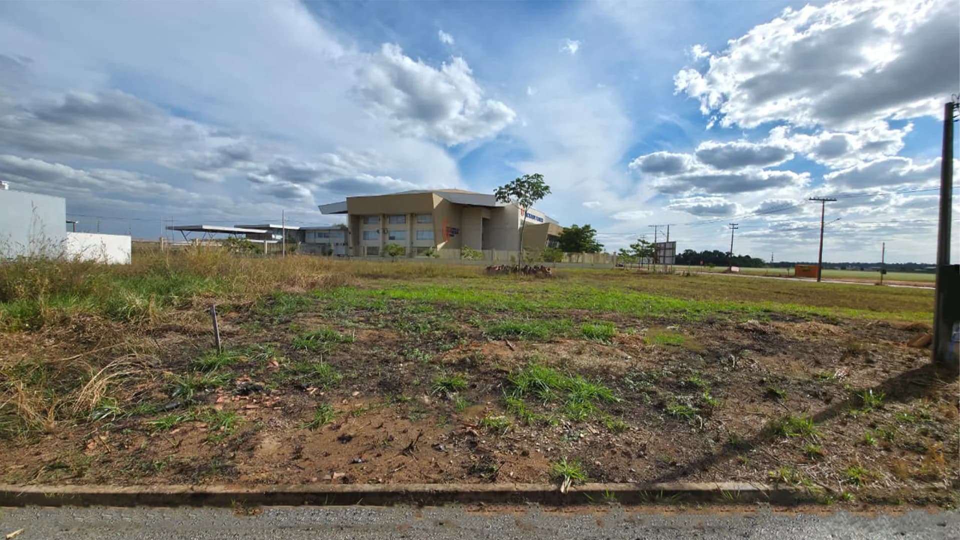 TERRENO QUITADO — foto 1